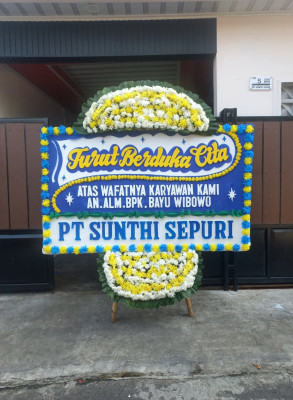 Papan Bunga Duka di Wanakarta